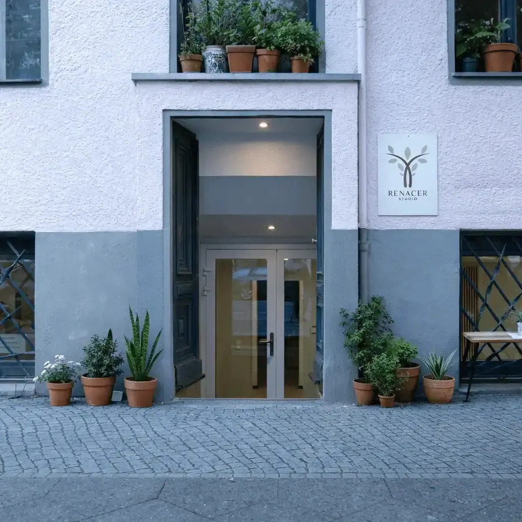 A Renacer Studio Gneisenaustraße — yoga-studio i Berlin — 2