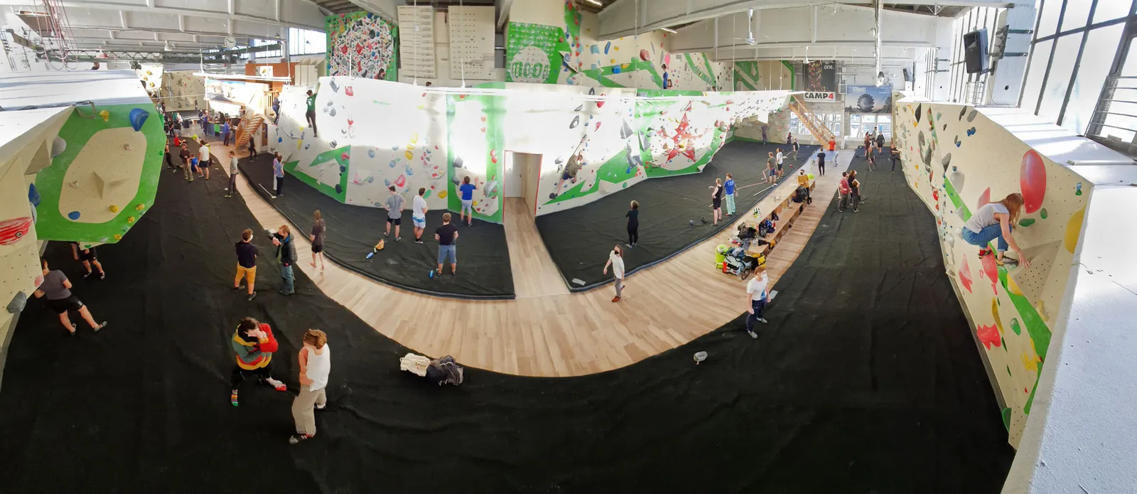 Ostbloc Boulderhalle — bouldern-studio in Berlin — 4