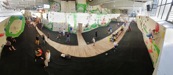 Ostbloc Boulderhalle — bouldern-studio in Berlin — 4