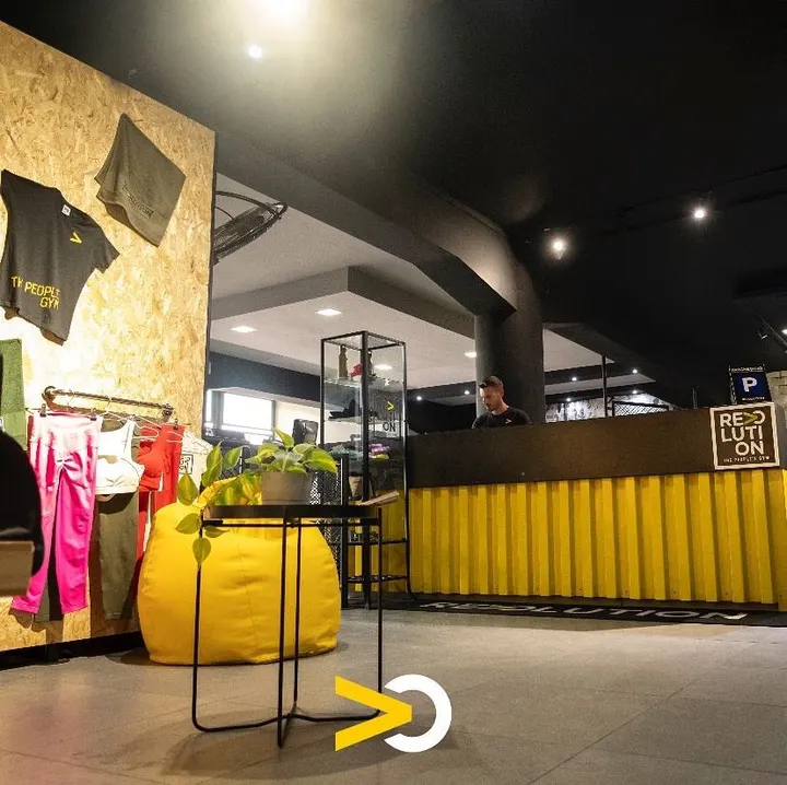 Revolution The People’s Gym — palestre-studio a Napoli — 5
