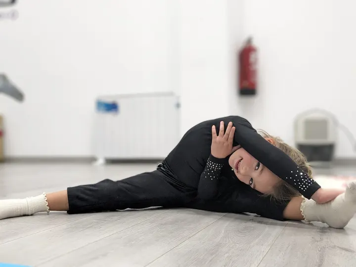 Lotus Aerofitness Pole Dance Studio — baile-studio en Moaña — 4