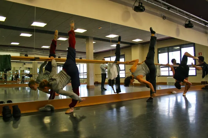 Centro de Danza Hélade — baile-studio en Burgos — 4
