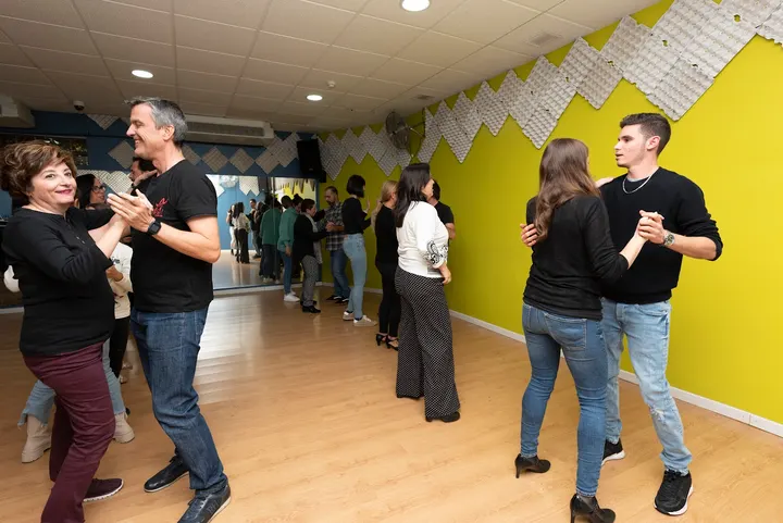 Abailarhuelva! Escuela de Baile — baile-studio en Huelva — 3