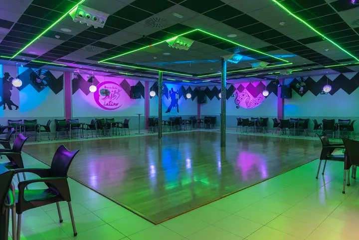 Abailarhuelva! Escuela de Baile — Baile en Huelva