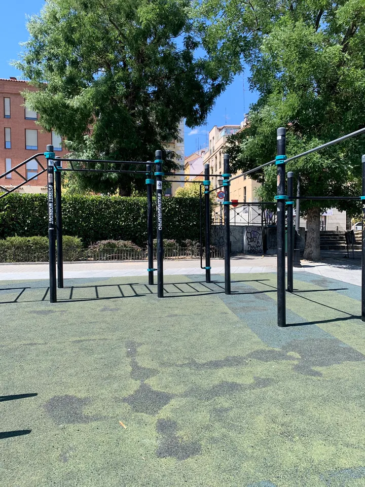 Calistenia & Street Workout Area — estudio de fitness-studio en Embajadores, Madrid — 2