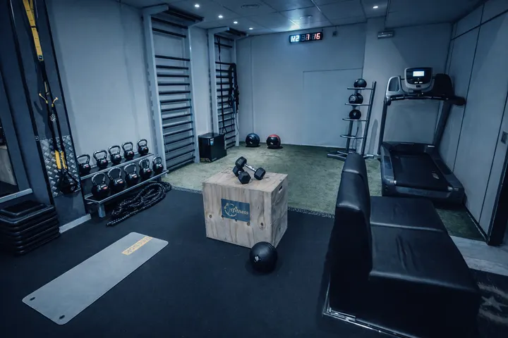 Anti-Aging Fitness Studio Málaga — estudio de fitness-studio en Mármoles (Centro), Málaga — 3