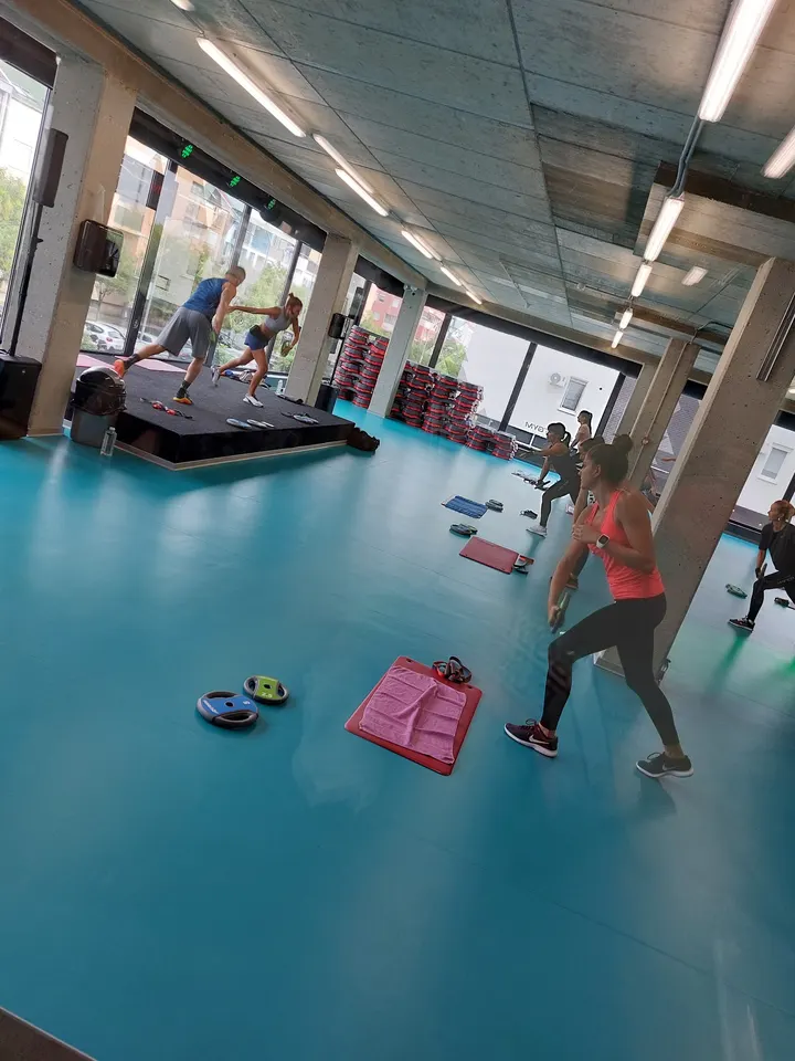 No limit fitness ApS — træningsstudio i Ordrup, Kirke Såby — 2