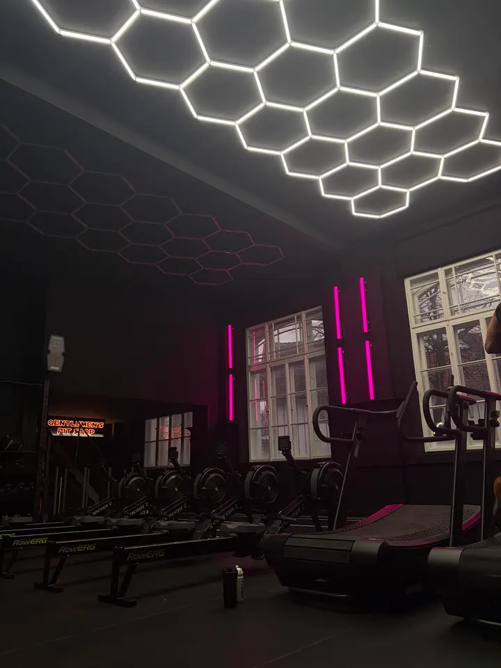 The Grid Gym & HYROX Training Club — fitnessstudio in Planegg, München — 2