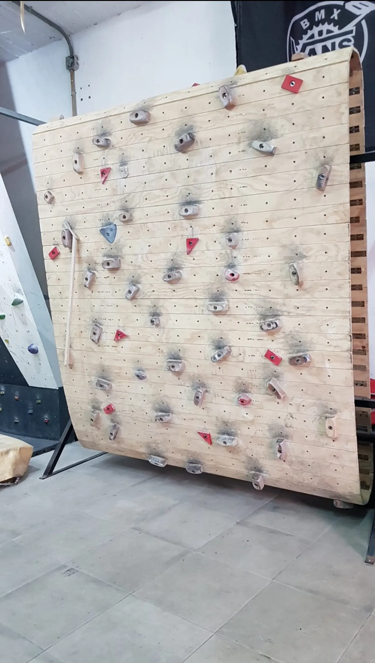 Club Deportivo La Cueva Climb — escalada-studio en Las Lagunas de Mijas — 3