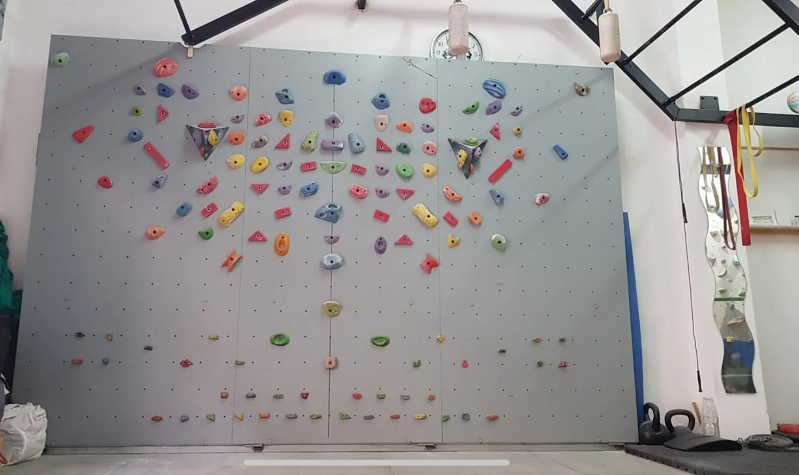 Club Deportivo La Cueva Climb — escalada-studio en Las Lagunas de Mijas — 4