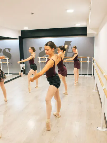 ARS Estudi de Dansa Gemma López — dance-studio i Centre, Terrassa
