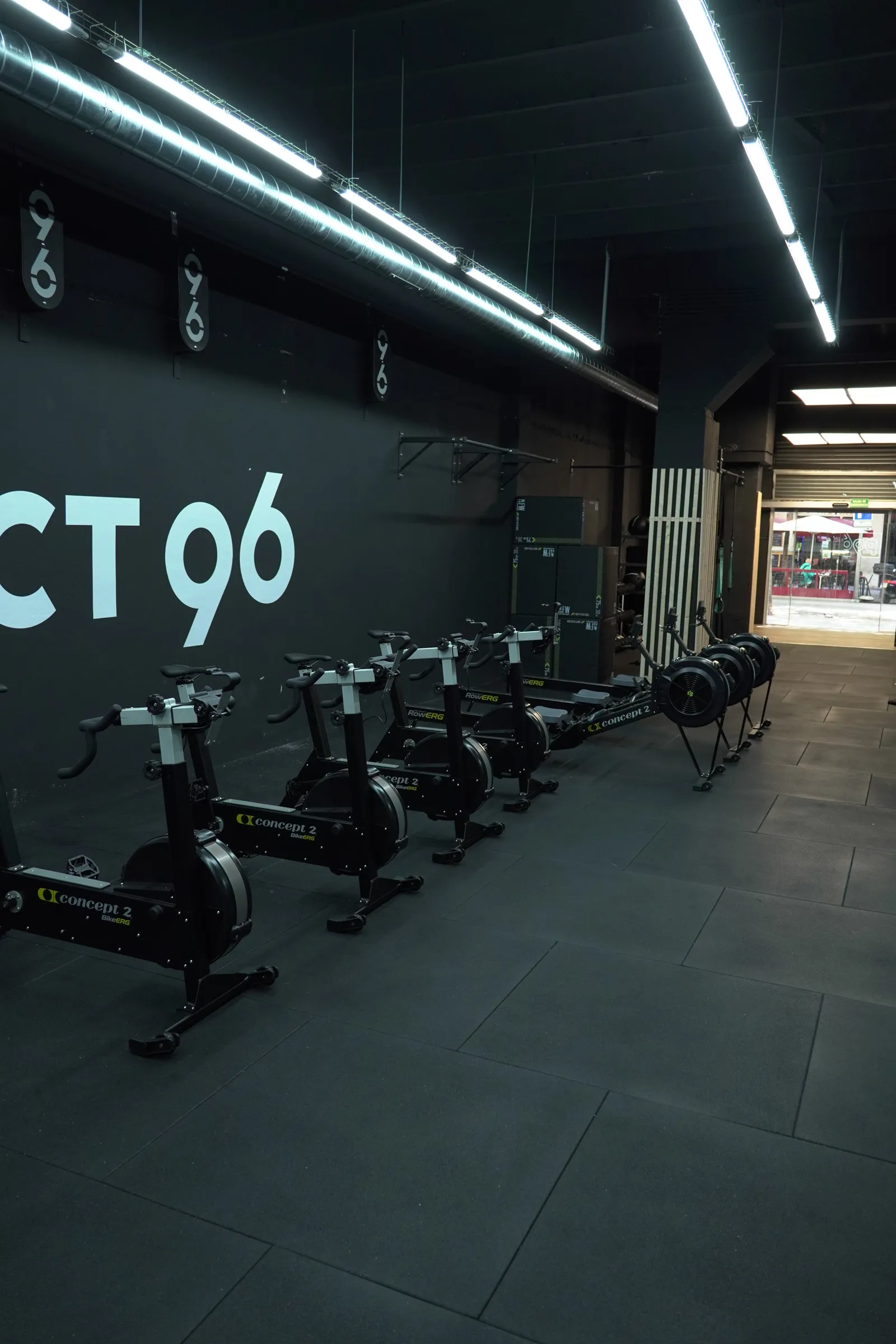 PROJECT 96 & PROJECT 96 performance — funktionell träning-studio i Barcelona — bild 3
