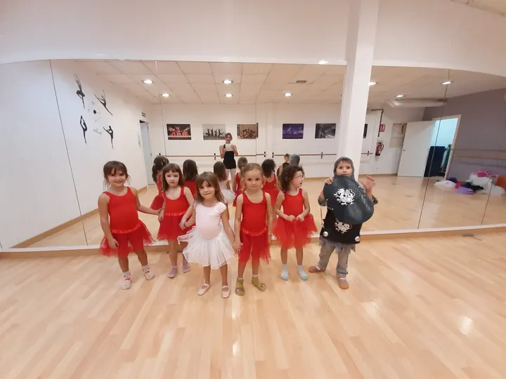 Escola de Dansa La Riera — baile-studio en Arenys de Munt — 3