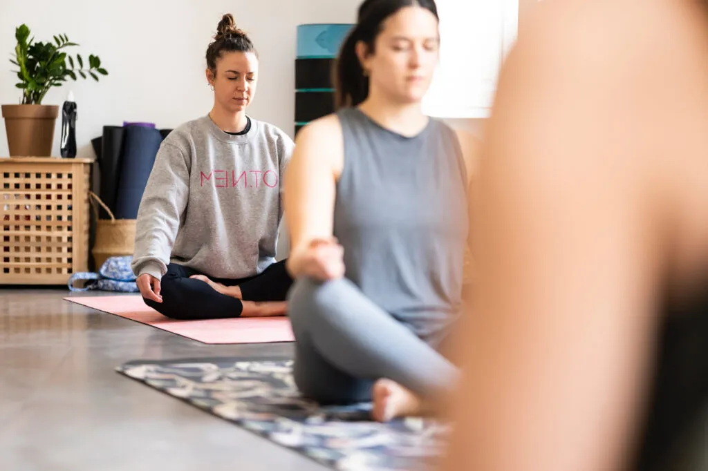 MENTO - yoga, breathwork, sonoterapia, animal flow, aromaterapia y retiros — yoga-studio i Casco Antiguo, Zaragoza — bild 2