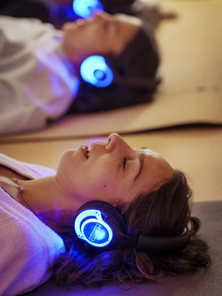 MENTO - yoga, breathwork, sonoterapia, animal flow, aromaterapia y retiros — yoga-studio i Zaragoza — bild 3