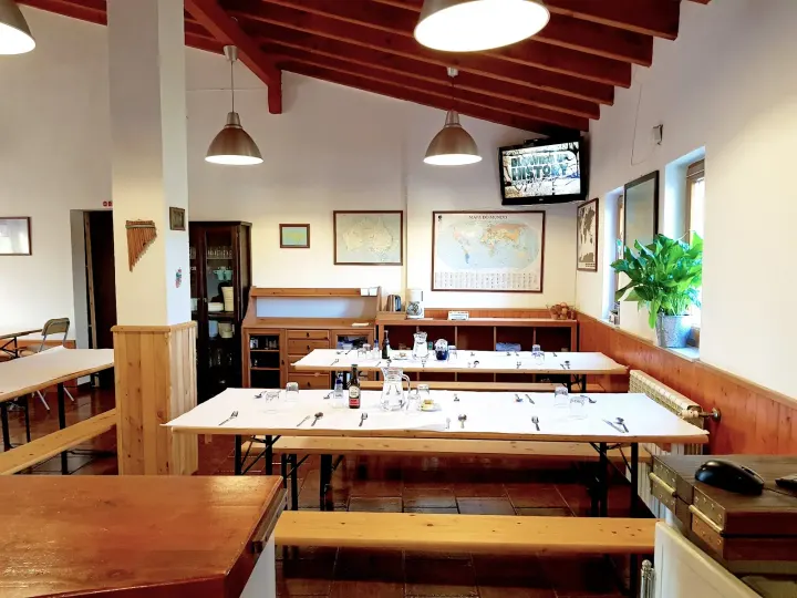 Russo Surfcamp - Vale Figueiras — yoga-studio em Bordeira, Aljezur — 2