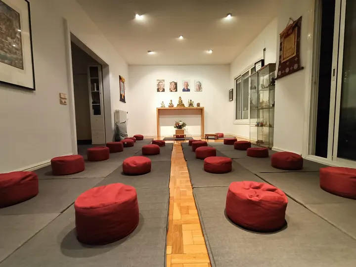 Centro Budista Camino del Diamante Barcelona — meditación-studio en Sarrià - Sant Gervasi, Barcelona — 3