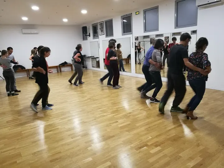 Académie de danses Adriana Teoli — danse-studio à Lyon — 5