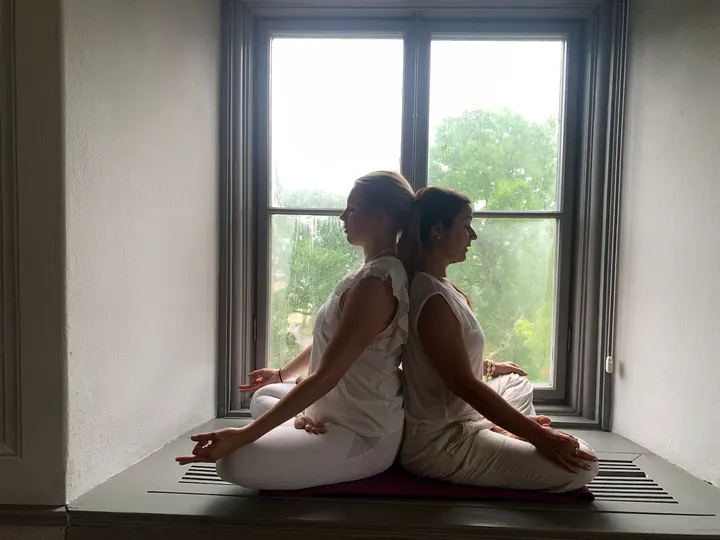 Uppsala yogaskola — Yoga i Polacksbacken, Uppsala