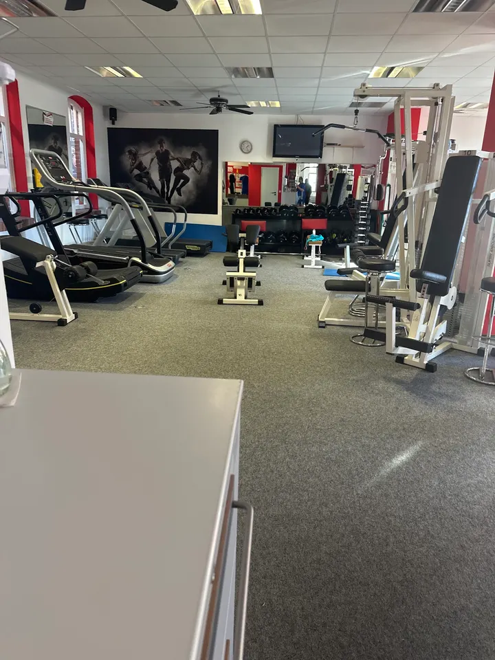 Cardio Fitness Studio — fitnessstudio in Mitte-Nord, Zwickau — 3