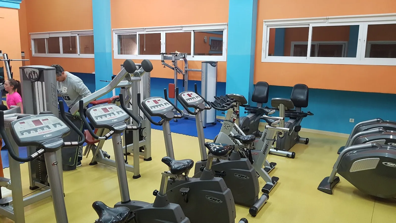 GIMNASIO ACAPULCO S.L. — estudio de fitness-studio en Benalmádena — 2
