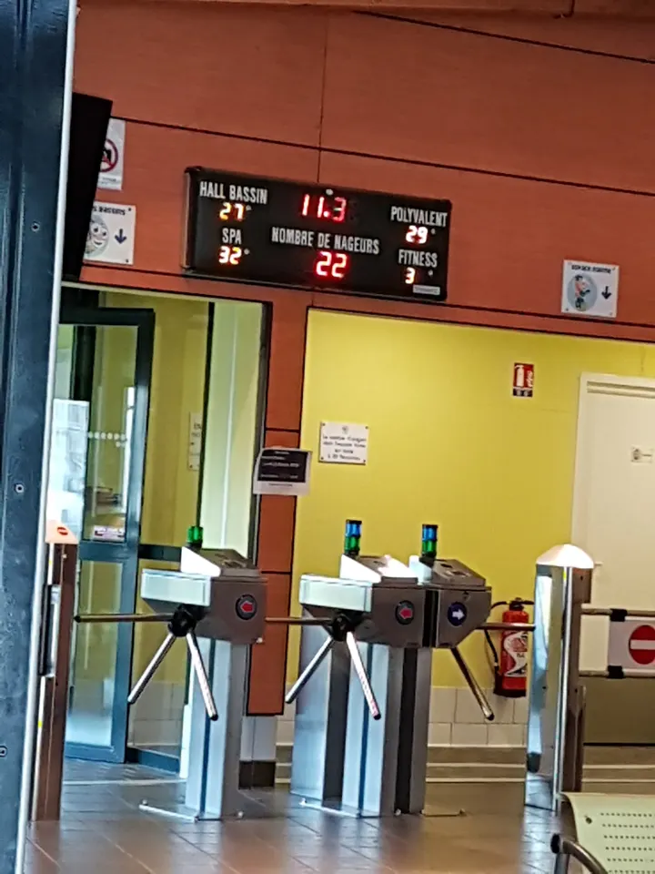 Centre Aquatique de la Pépinière - Buxerolles — studio à Buxerolles — 2