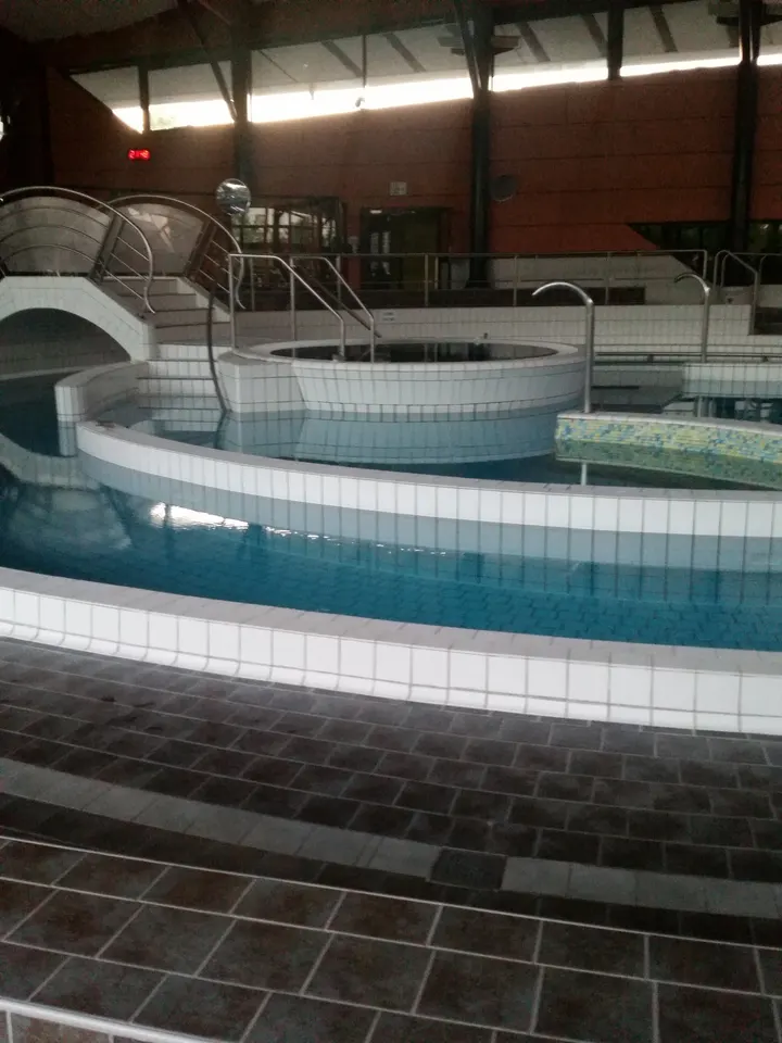 Centre Aquatique de la Pépinière - Buxerolles — studio à Buxerolles — 4