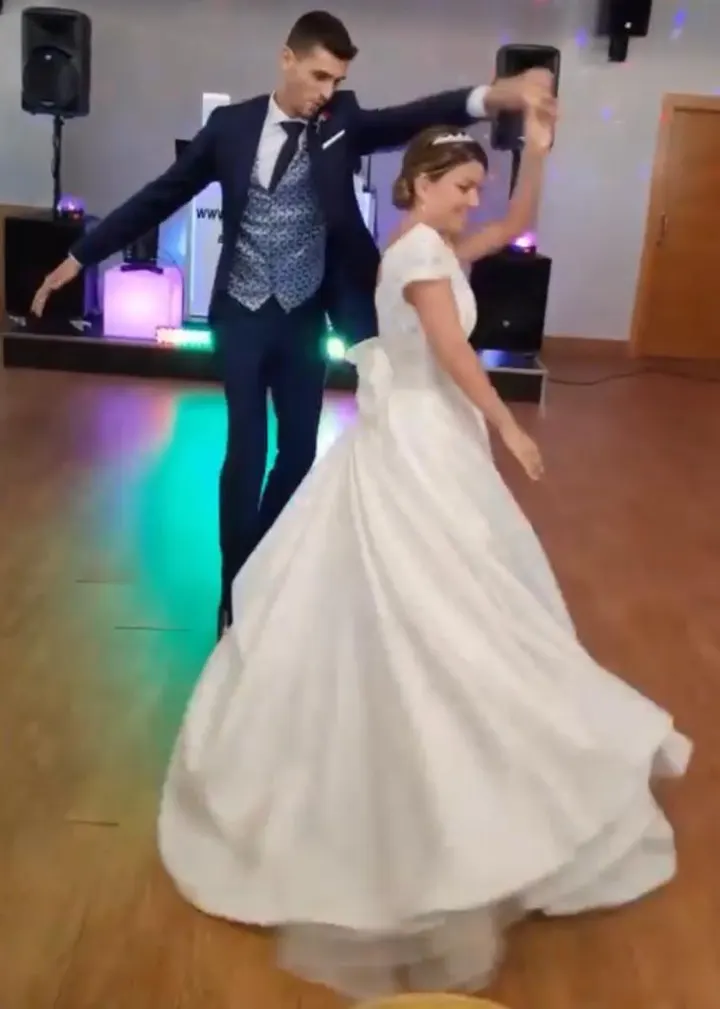 Duetdanza — baile-studio en La Corredoria, Oviedo — 3