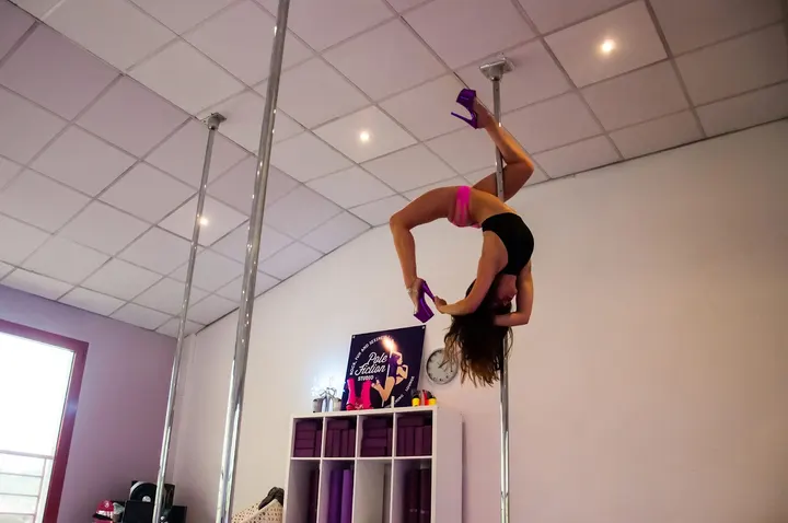 Pole Fiction Studio — pole fitness-studio à Toulouse — 3