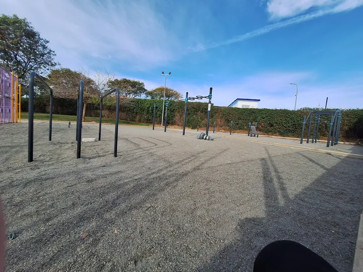 Parque Calistenia "One Piece" — calisthenics-studio en Hacienda Cabello, Málaga — 3