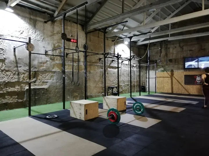 X ONE BOX Vigo — CrossFit en A Veiguiña, Vigo