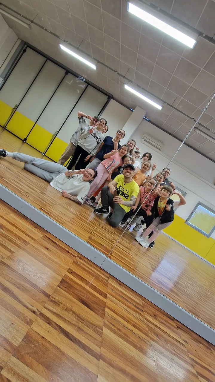 Brixia Dance School Brescia — danza-studio a Brescia — 4