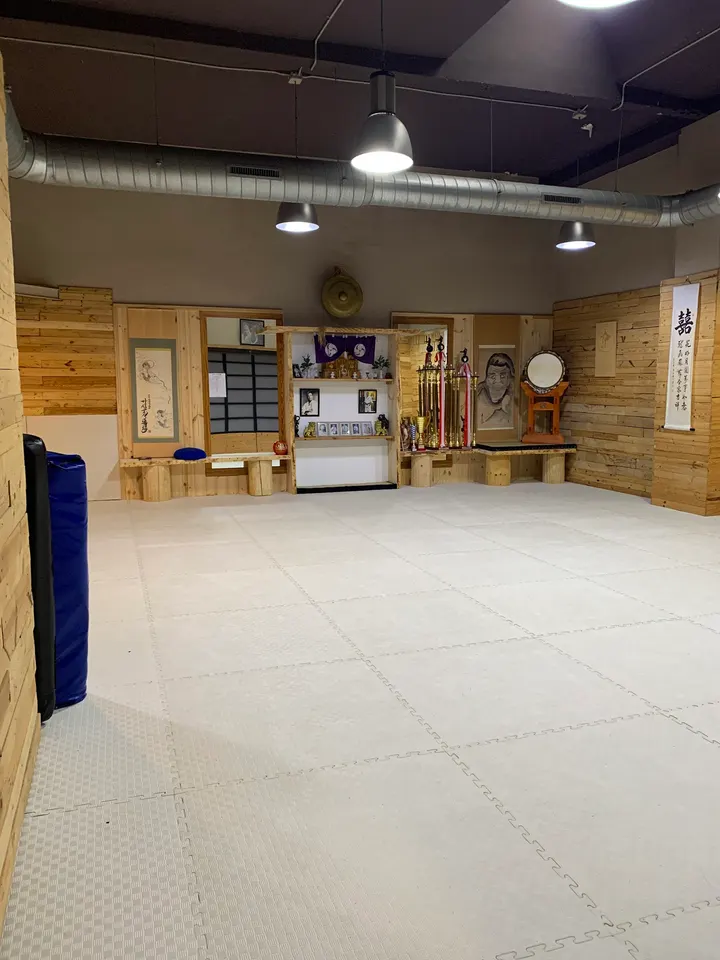 DOJO SABADELL - Shihan Daniel Sanchez 6ºDAN — artes marciales-studio en Sabadell — 5
