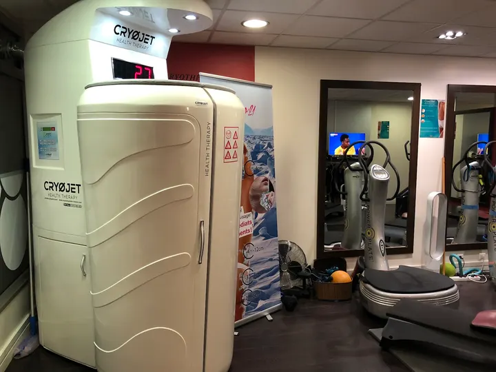 JM Tonic Boulogne-Billancourt — salle de fitness-studio à Rives de Seine, Boulogne-Billancourt — 3