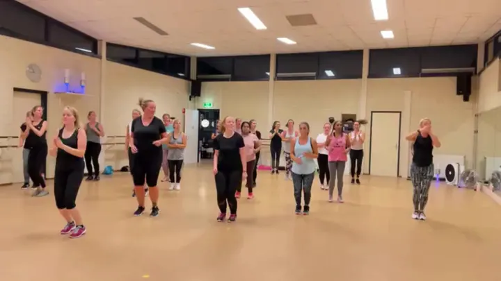 Studio Dansu Hoofdlocatie (Zaal 1 2) — dans-studio in Stad en Lande, Huizen — 2