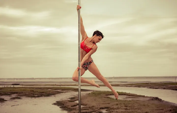 IZ Pole Dance — pole fitness-studio à Bayonne — 3