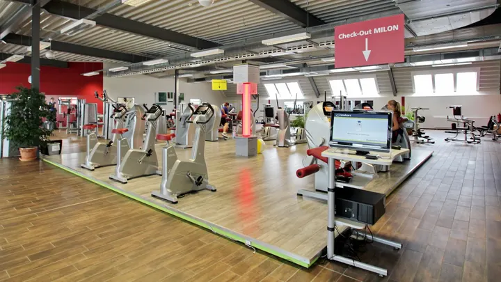 Donna's Frauenfitness Endenich — Fitnessstudio in Weststadt, Bonn