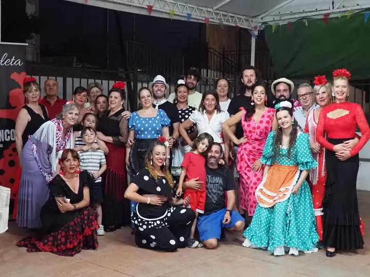 Flamenco Violeta Ruiz — baile-studio en El Barrichuelo, La Zubia — 2