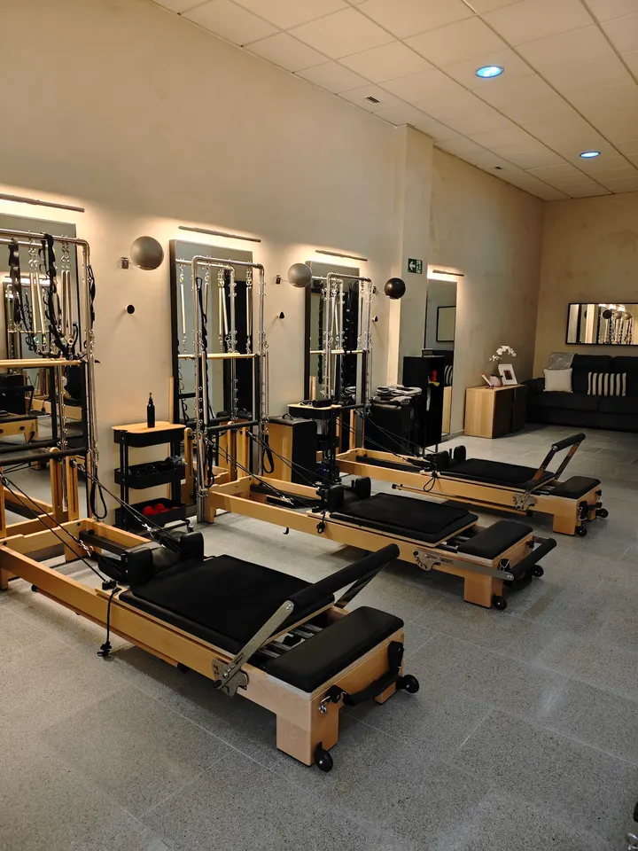 +salud pilates reformer — pilates-studio en La Laguna — 4