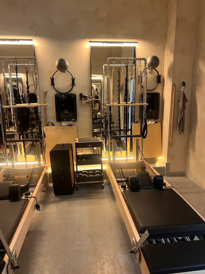 +salud pilates reformer — pilates-studio en La Laguna — 5