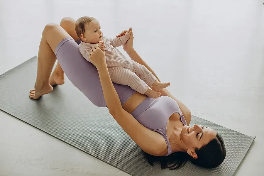 Carmen Lucia - Ganzheitliches Training — yoga-studio i Köln — 3