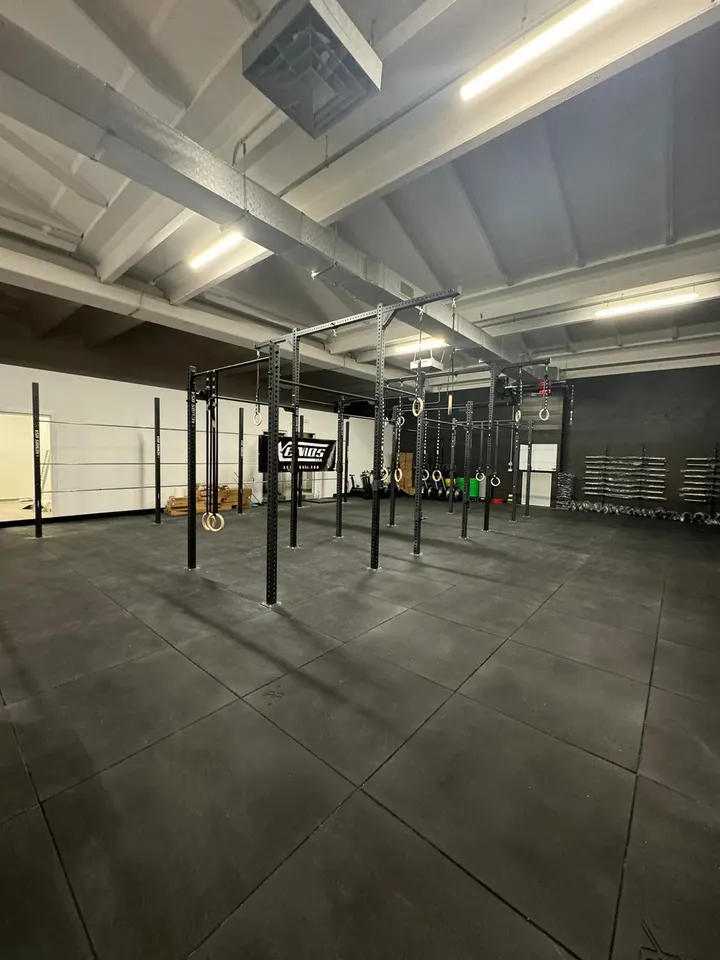 Hit Club Crossfit — crossfit-studio a Prato — 3