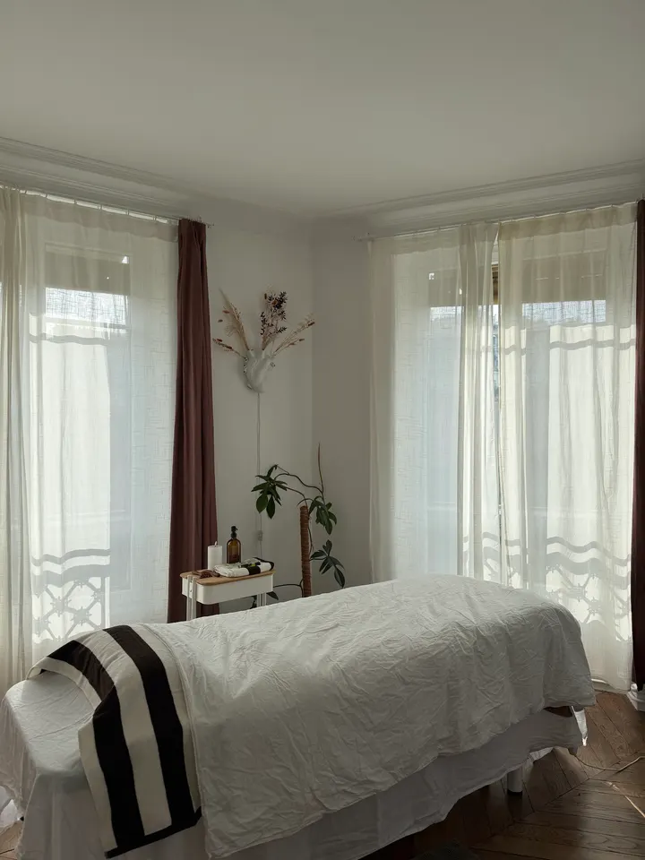Elya Guillaume - Kinésithérapie & Pilates — Pilates à Paris 13e Arrondissement, Paris