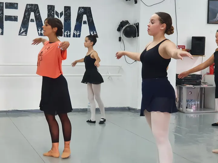 Pop Academia Fama — baile-studio en Fuengirola — 3