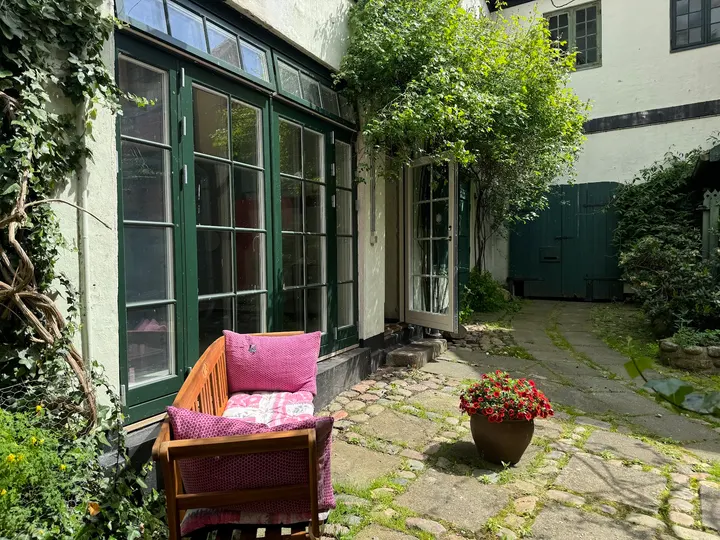 Guldberg Yoga & Coaching — Yoga i Helsingør