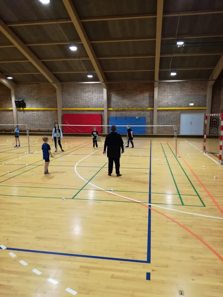 Finderuphøj Hallen — træningsstudio i Søndermarken, Viborg — 2