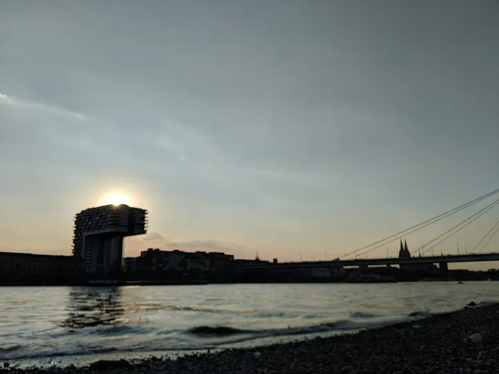 Original Bootcamp - Outdoor Fitness | Drehbrücke am Deutzer Hafen — CrossFit in Deutz, Köln