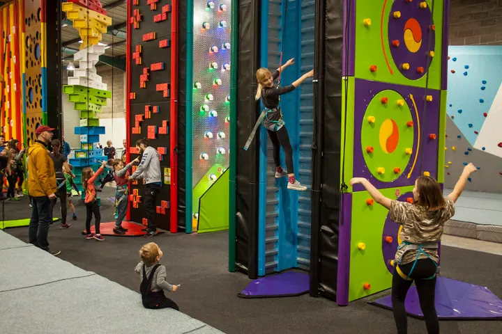 Clip 'n Climb Bristol — climbing-studio in Easton, Bristol — 3