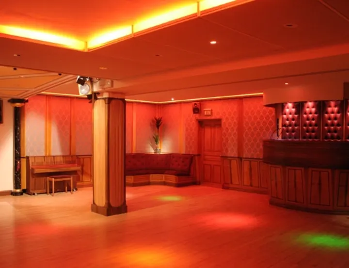 Chicago Swing Dance Studio — dance-studio i Södermalm, Stockholm
