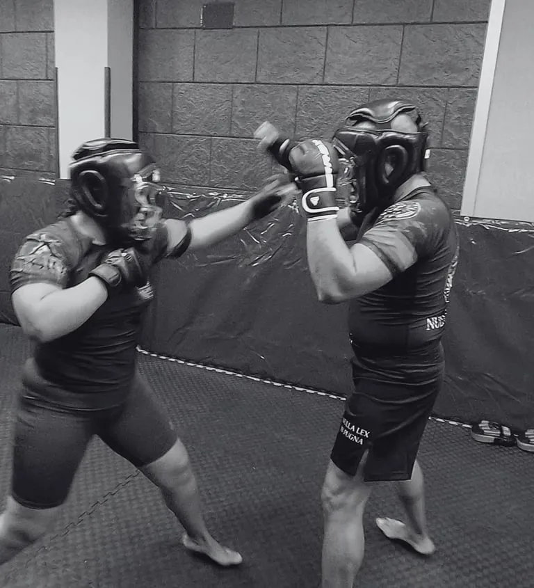 Legio Hispana Martial Arts — kampsport-studio i Elche — bild 2